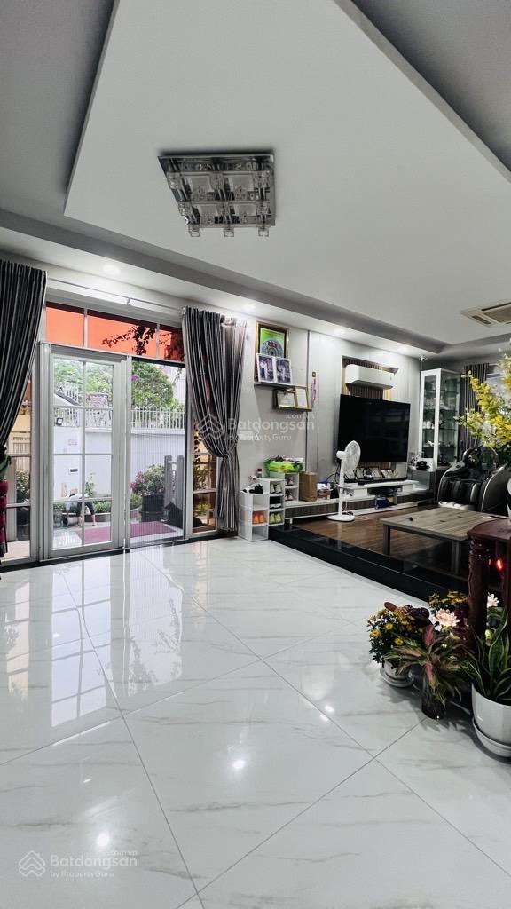 BIỆT THỰ MẶT TIỀN HOÀNG QUỐC VIỆT, PHÚ MỸ HƯNG, Q7, 650M2. GIÁ TỐT KO CÓ CĂN THỨ 2 ĐỂ SO. 80 TỶ