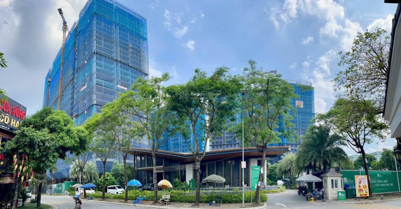 Chính chủ em bán căn 2 ngủ siêu hiếm tại Melody Linh Đàm - 68m2 - Vay ngân hàng - Vốn chỉ 2,8x tỉ Chính chủ em bán căn 2 ngủ siêu hiếm tại Melody Linh Đàm - 68m2 - Vay ngân hàng - Vốn chỉ 2,8x tỉ