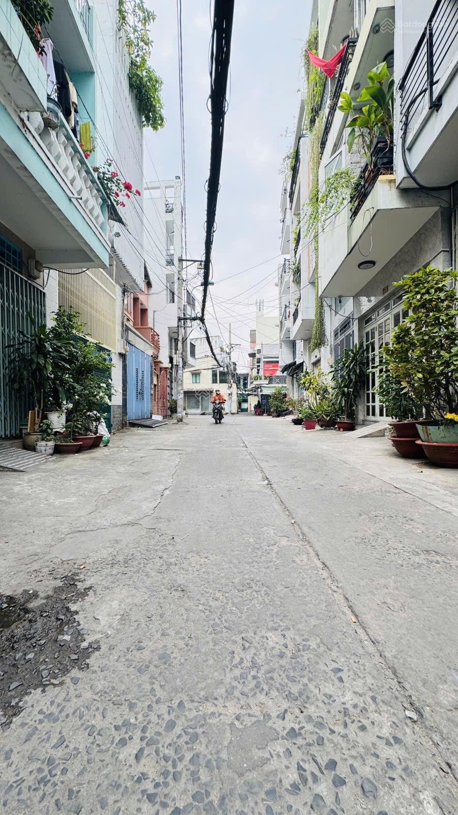 Nhà Mt hẻm xe hơi thông đối diện trường võ thị sáu gần chợ bà chiểu 50 m2 nở hậu tài lộc