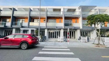 Nhà Thô Gói 8 Mỹ Gia, đường thông số 79, hướng Nam, Giá chỉ 6.8 tỷ(bao tất cả).