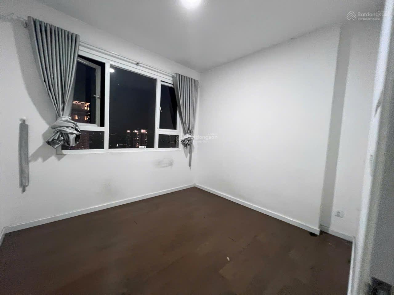 Chỉ 6.8 triệu có ngay CH The Park Residence 1PN1WC 52m2. LH 0383 891 *** Quỳnh