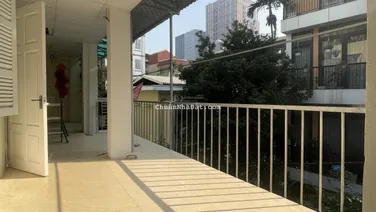 Tập thể phố Chùa Bộc | Mặt ngõ ô tô đỗ gần - 2PN - 2WC - Tầng thấp - 5ty25