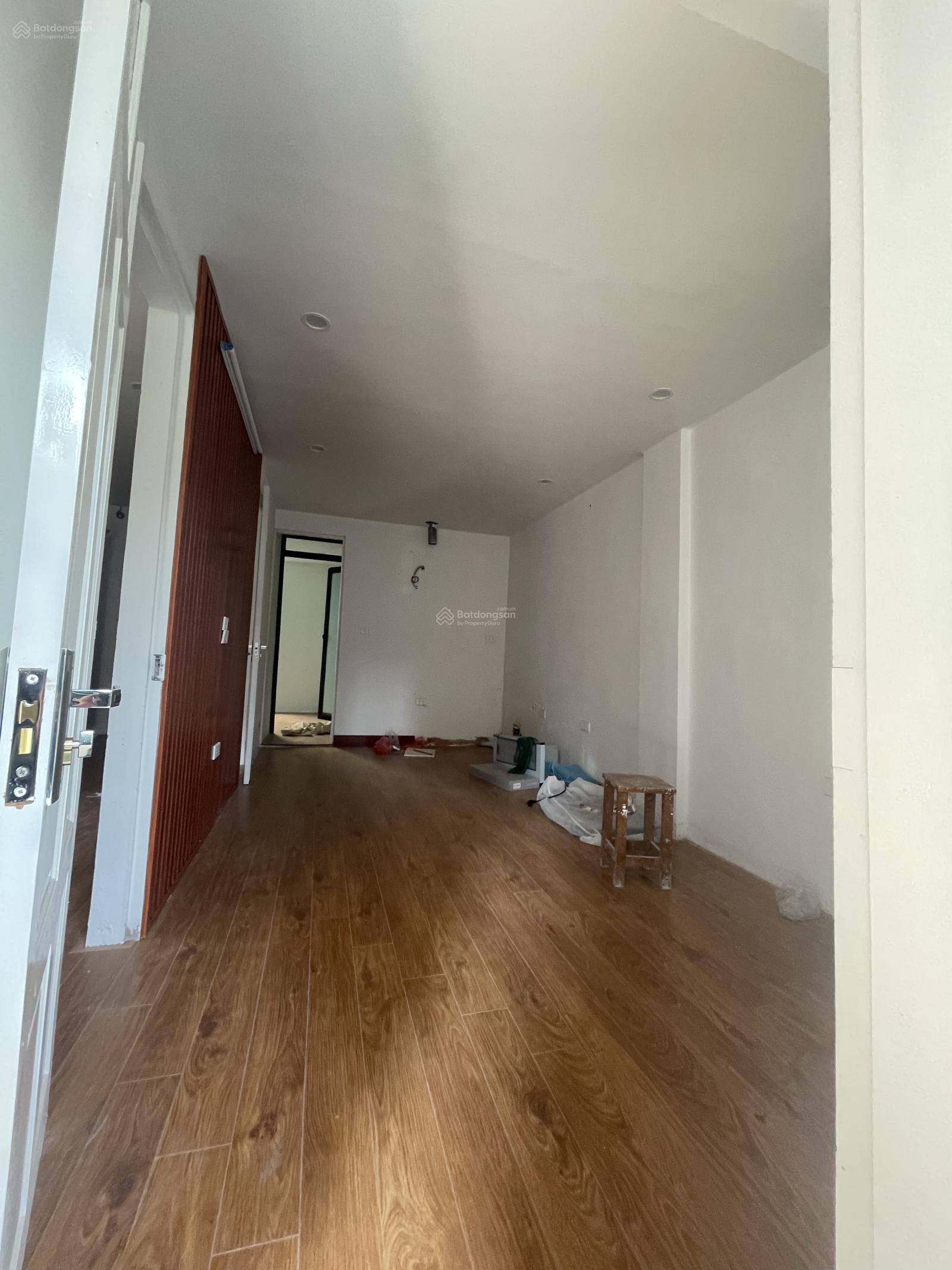 Tập thể phố Chùa Bộc | Mặt ngõ ô tô đỗ gần - 2PN - 2WC - Tầng thấp - 5ty25 Tập thể phố Chùa Bộc | Mặt ngõ ô tô đỗ gần - 2PN - 2WC - Tầng thấp - 5ty25