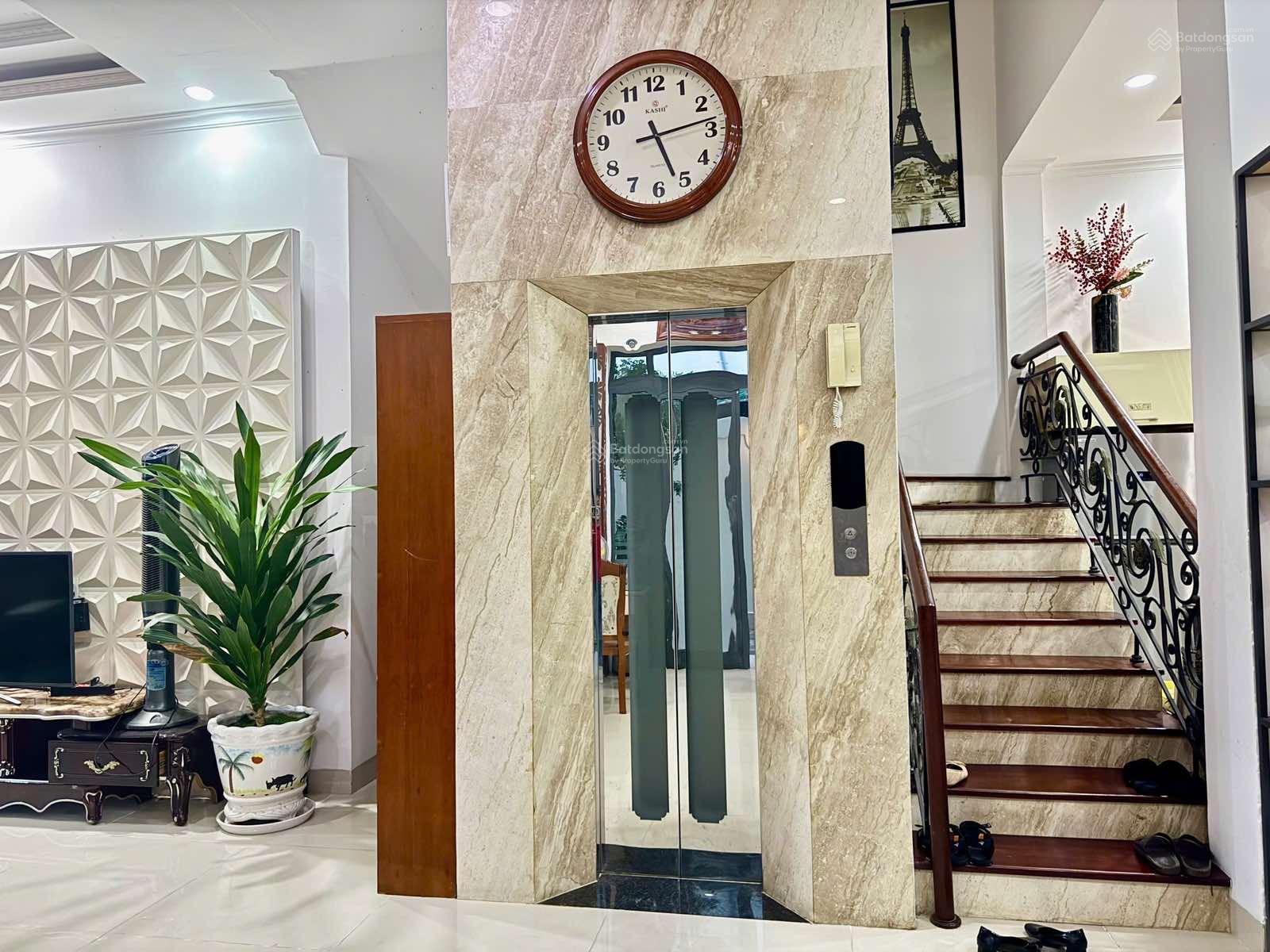 BÁN BIỆT THỰ KDT PHƯỚC LONG A ĐỐI DIỆN CÔNG VIÊN , SỔ HOÀN CÔNG RẤT ĐẸP