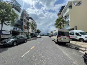 Bán nhanh lô Hà Quang II đường Thích Quảng Đức gần vòng xoay giá chỉ 8.5 tỷ bao cọc