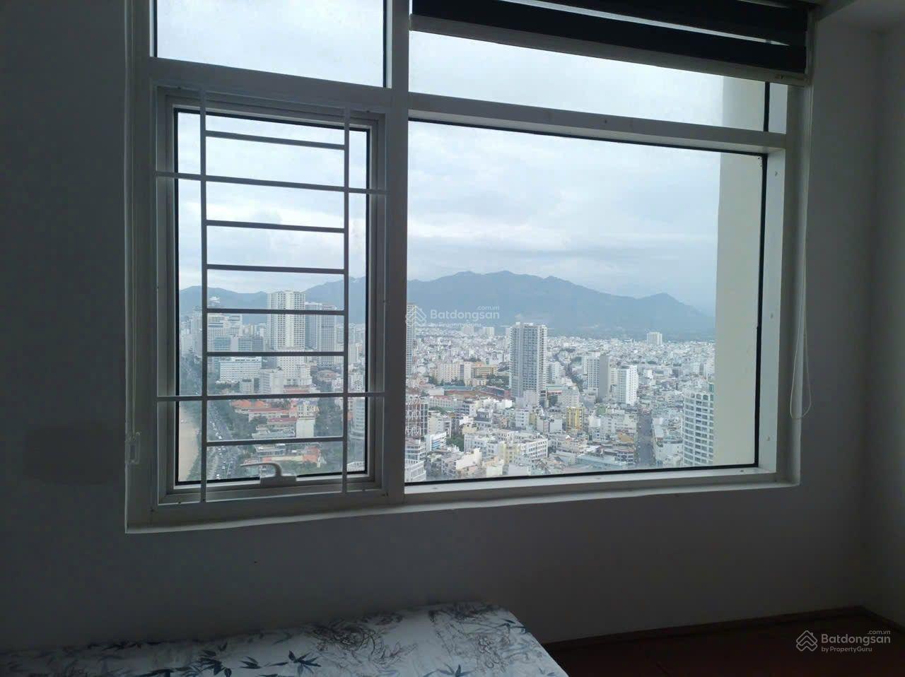 Cận tết cần tiền, cc bán căn hiếm góc Phố Biển số 76 - 76m2 mà giá tốt Mường Thanh số 4 Trần Phú