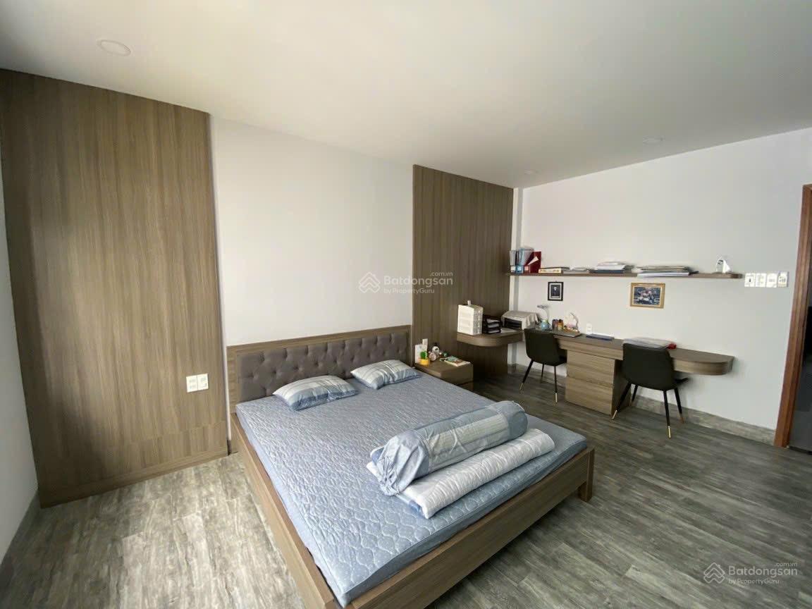 Cho thuê biệt thự 4 phòng ngủ 40tr/ tháng KĐT Hà Quang 2