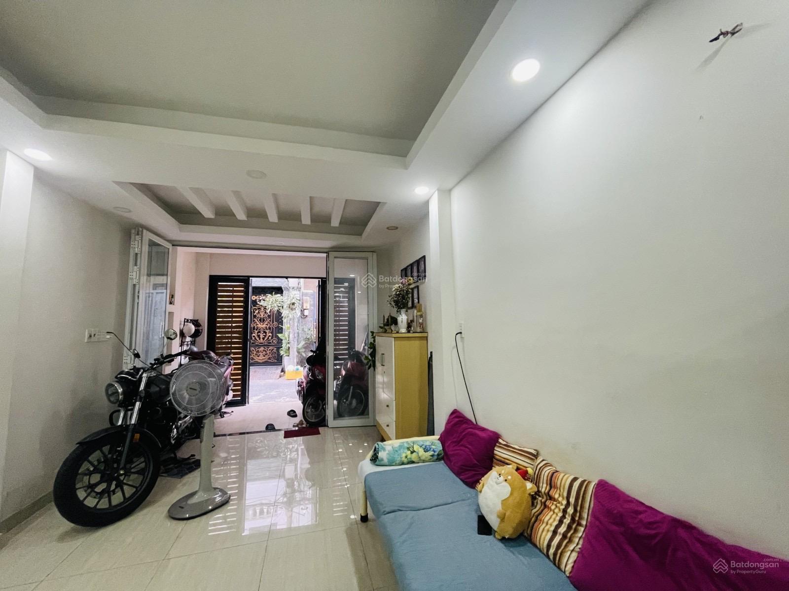 Nhà HXH giáp quận 10 Cách Mạng Tháng 8 vip Tân Bình - 59m2 - 3tầng - giá 8,6tỷ - LH 094935181 Toản