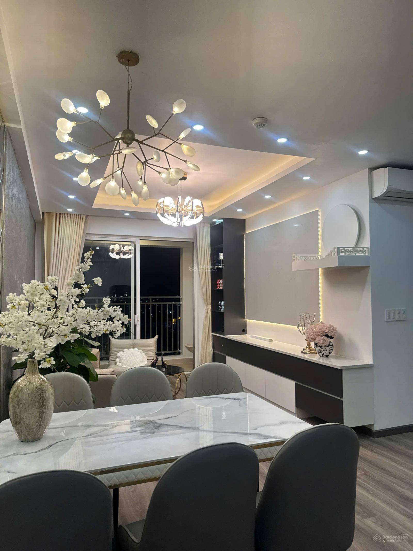 Mình bán 2 căn Khuông Việt 70m2, 2 phòng, giá 4.2 tỷ 90m2, 3 phòng, hình thật, 5 tỷ Tuấn 0901 499 ***