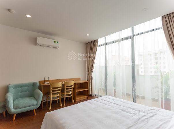 Chung cư 1 ngủ 1 khách tại Cầu Giấy, gần FPT, Duy Tân, 50m2, có ban công máy giặt riêng , giá rẻ