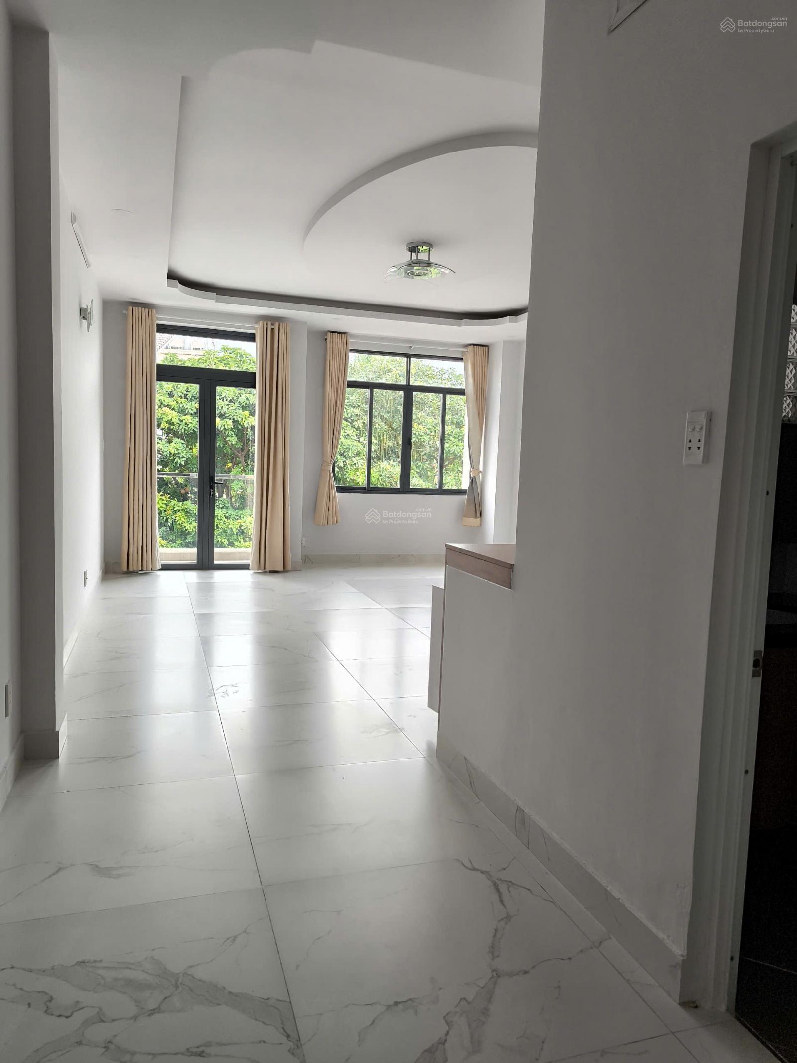 Bán nhà đẹp MTNB khu Tên Lửa 4,5 x 15m 4 tầng - ĐI BỘ RA COOPMART BÌNH TÂN