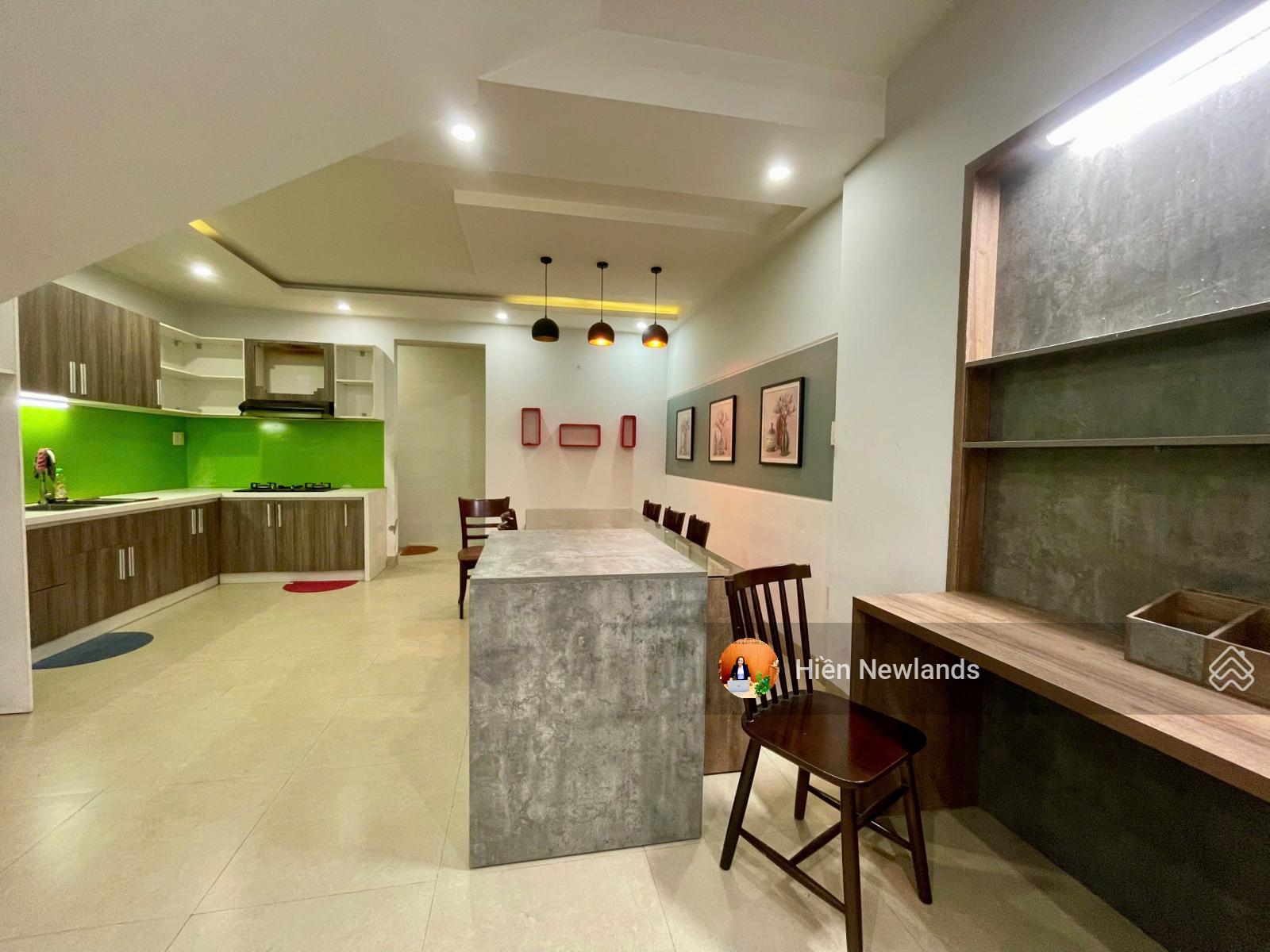 Bán nhà 2tầng mặt tiền đường Hoài Thành gần Hàm Tử gần sông ngay Khán Đài Pháo Hoa mới khu Mỹ An