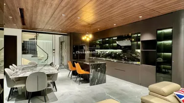 Bán Siêu phẩm Villa Nguyễn Sơn DT 145M2, 7 TẦNG, MT 10M, LÔ GÓC 2 THOÁNG, THANG MÁY, KINH DOANH.