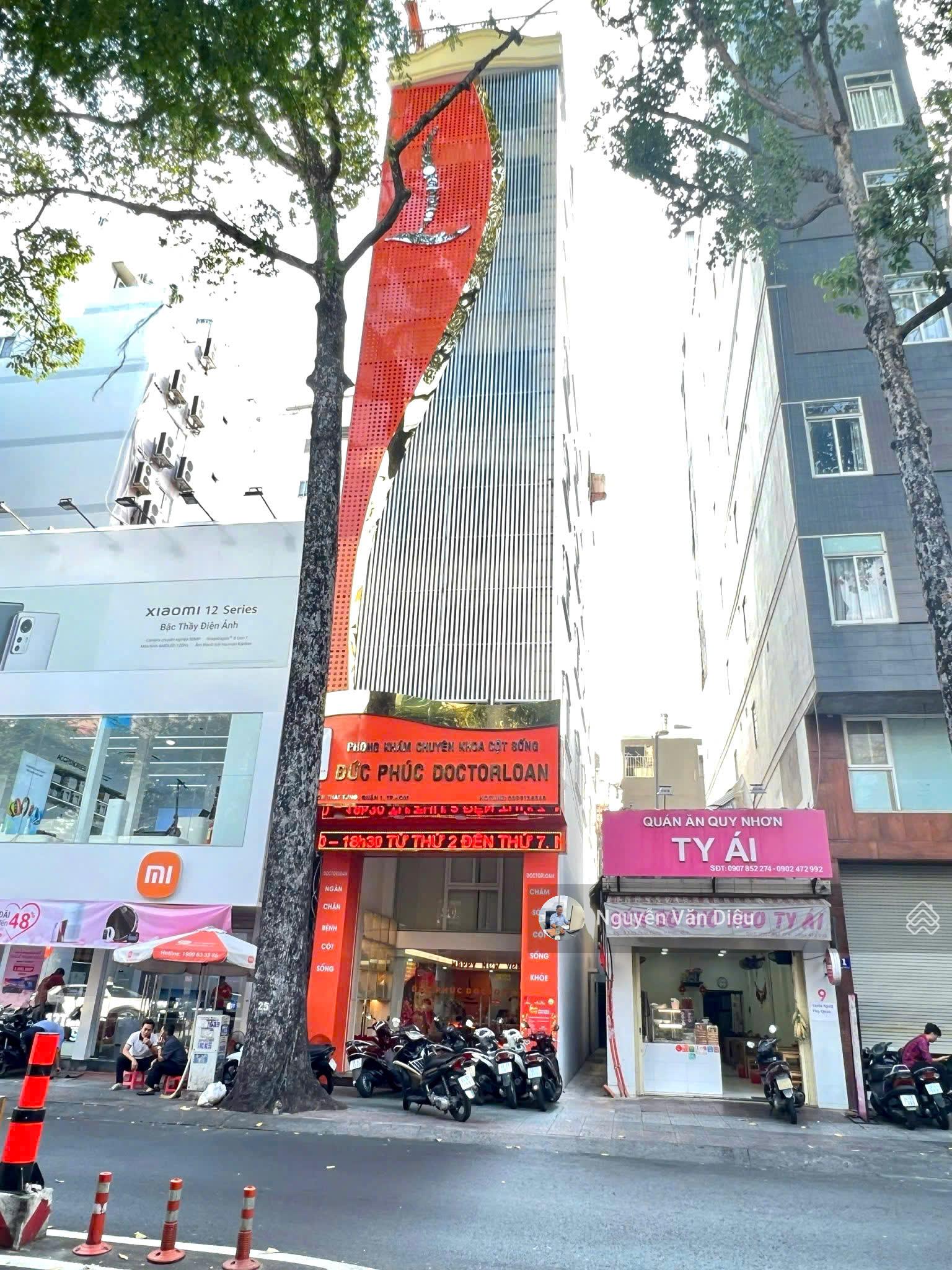 Siêu phẩm! Tòa Nhà góc 2 mặt tiền Đường Tôn Thất Tùng Quận 1 - DT 5.2x25m - Hầm 8 tầng - Giá 55 tỷ