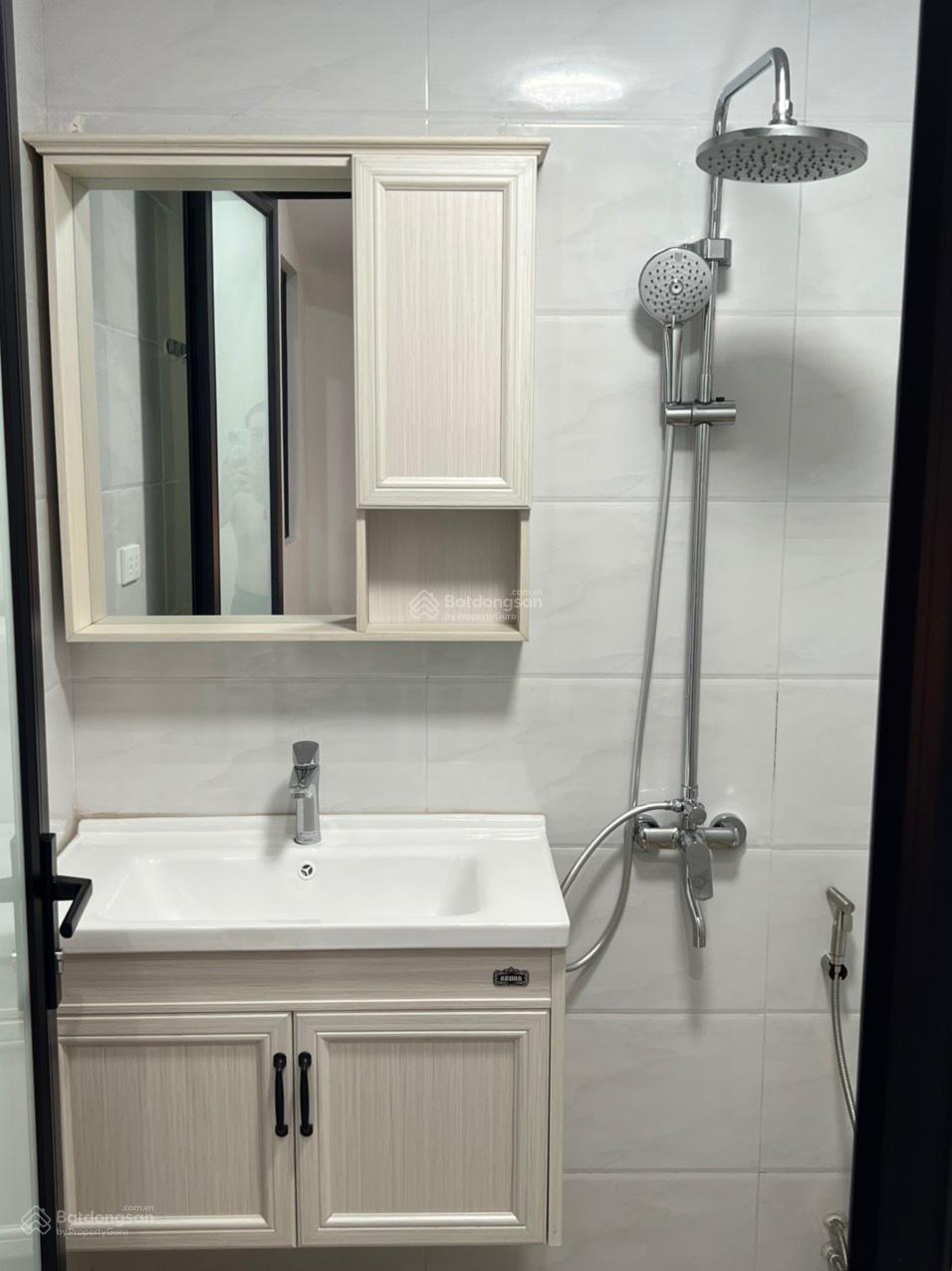 Bán căn hộ tòa nhà M5 - 91 Nguyễn Chí Thanh 149 m2, 3 PN, căn góc, nội thất, giá 12,5 tỷ