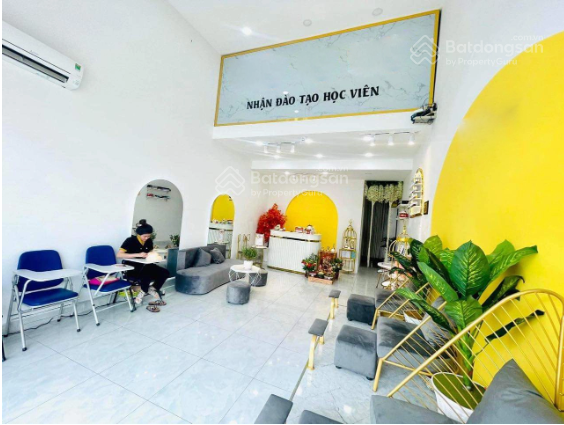 Mặt phố Trường Lâm kinh doanh sầm uất - DT 77m2 3 tầng đang kinh doanh - Giá chỉ 21,5 tỷ