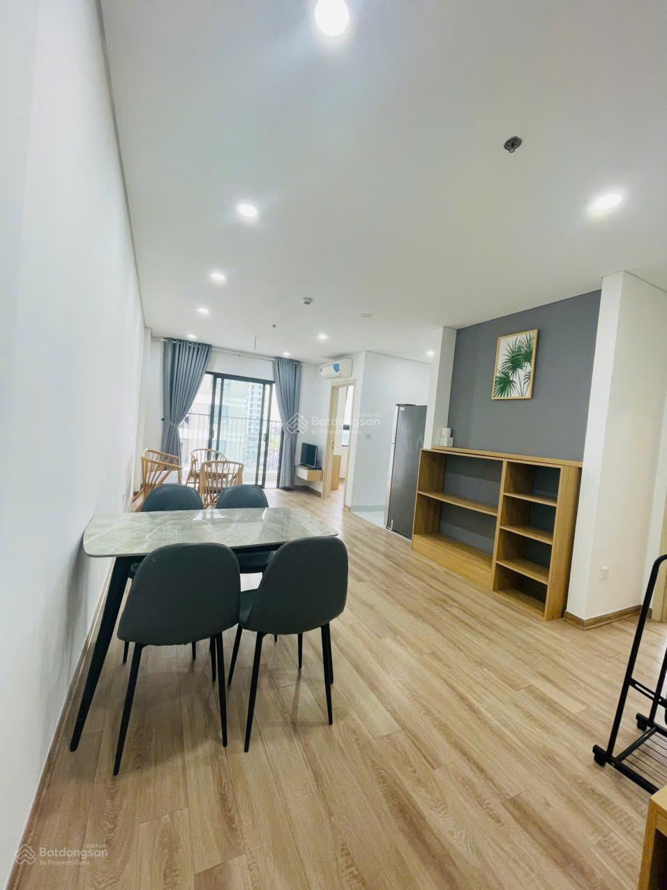 Cho thuê căn hộ góc 2PN, 2WC, giá cực chất 9,5 triệu, 69m2 FPT Plaza 1 - Nội thất đầy đủ ở ngay