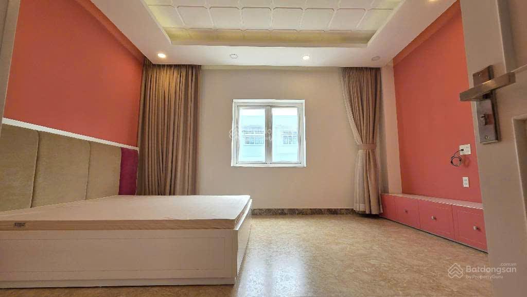 Nhà Melosa Garden 126m2, gần công viên, 4pn 5wc, đầy đủ nội thất 0901 471 ***