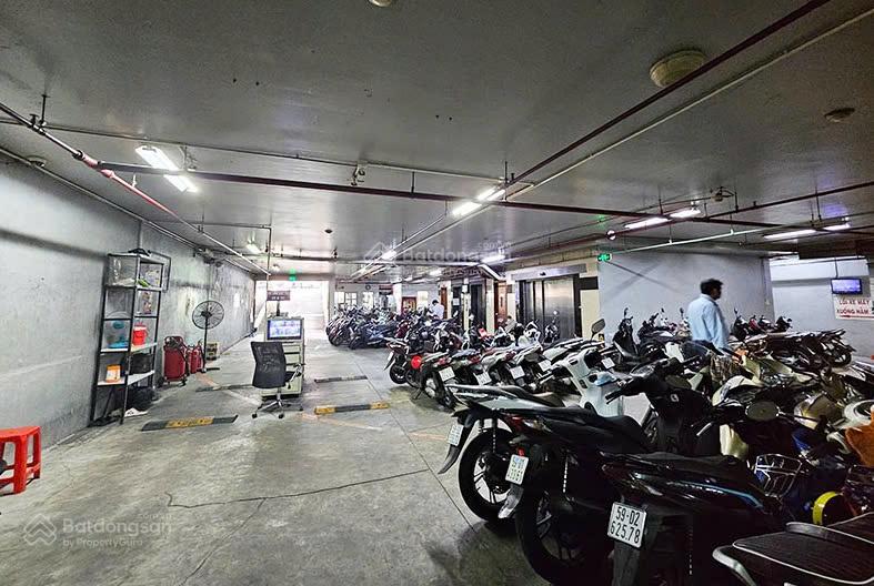 Chính Chủ Bán Giá Rẻ 78 tỷ, NGANG 13m! Nhà góc 2 mặt tiền ngay Xuân Thủy- DT: 13x37m- XD: Hầm 7Tầng