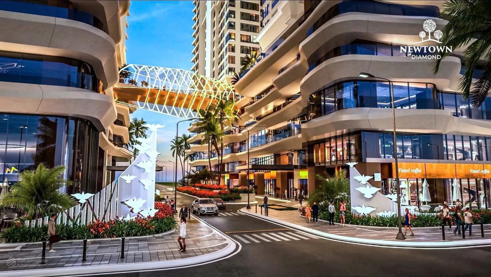 CC bán 3PN tầng 30 95m view trực diện biển, resort Sheraton ĐN giá chỉ 7,649 tỷ tháng 6 nhận nhà