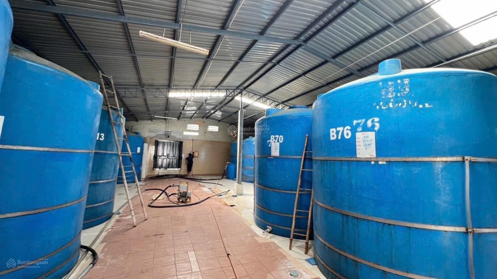 Kho xưởng gần trục Phạm Văn Đồng, thuận tiện di chuyển. DT 1.000 hoặc 2.000m2. 90k/m2. Đường cont