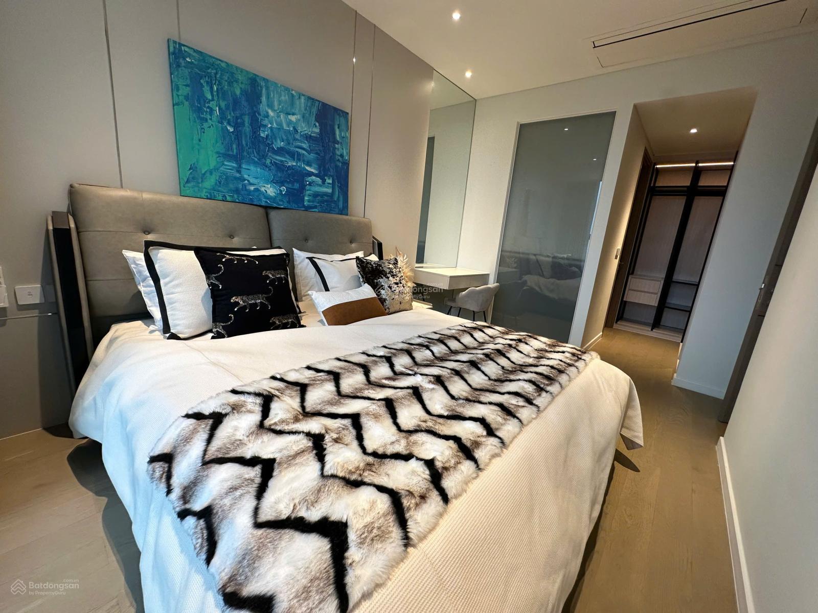 Opera bán 2PN - View Bitexco - Tầng cao - Full NT. Giá tốt 31,5 tỷ bao thuế phí chuyển nhượng