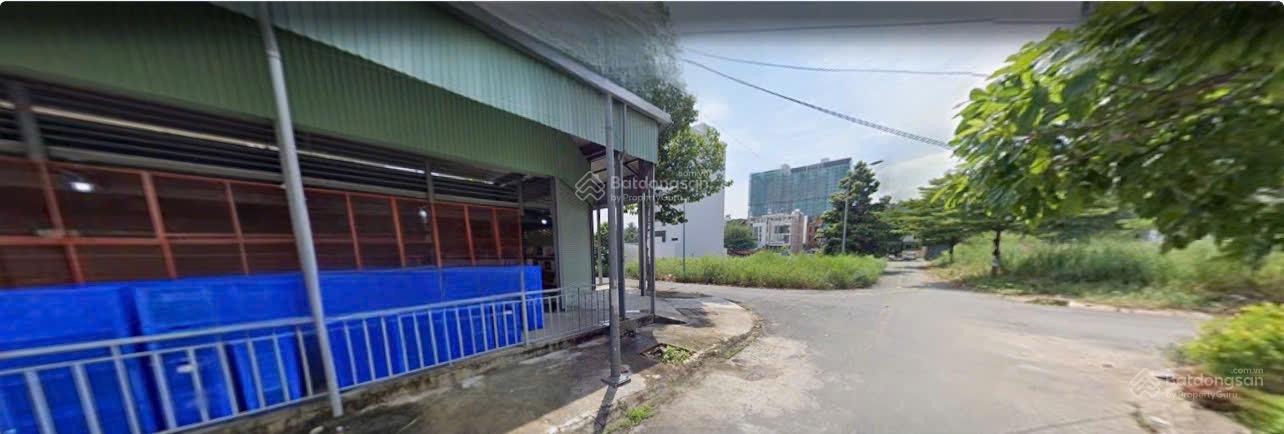 Kho hiếm tại Quận 2. DT 967m2. 125tr/th (TL). Đường xe tải lớn. Làm kho hàng, gara xe, logistic Kho hiếm tại Quận 2. DT 967m2. 125tr/th (TL). Đường xe tải lớn. Làm kho hàng, gara xe, logistic