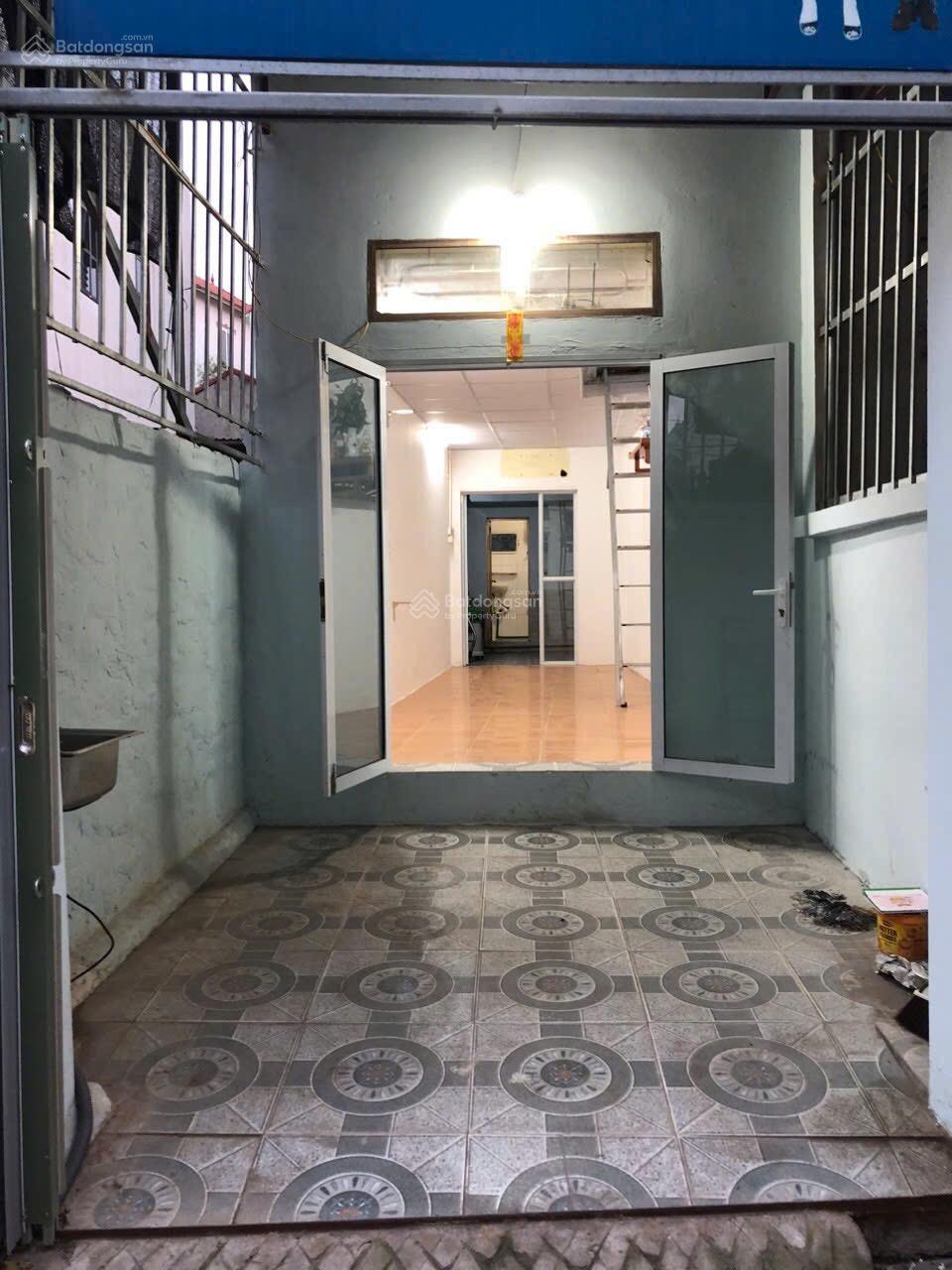 Bán nhà thật sẵn sổ 2 tầng 35m2 Song Phương, Hoài Đức - trong đê - giá 2,75 tỷ ai nhanh thì được