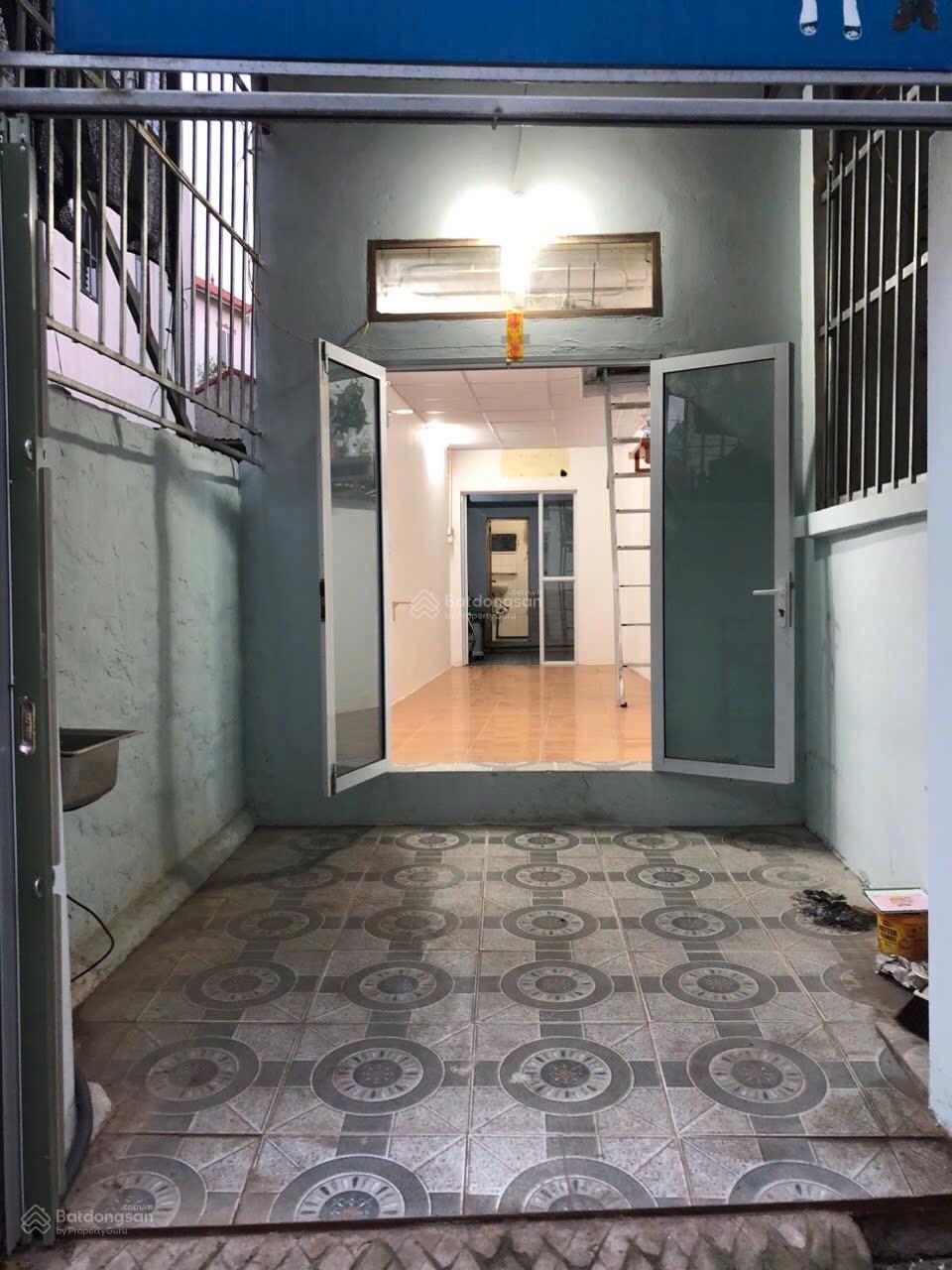 Bán nhà thật sẵn sổ 2 tầng 35m2 Song Phương, Hoài Đức - trong đê - giá 2,75 tỷ ai nhanh thì được