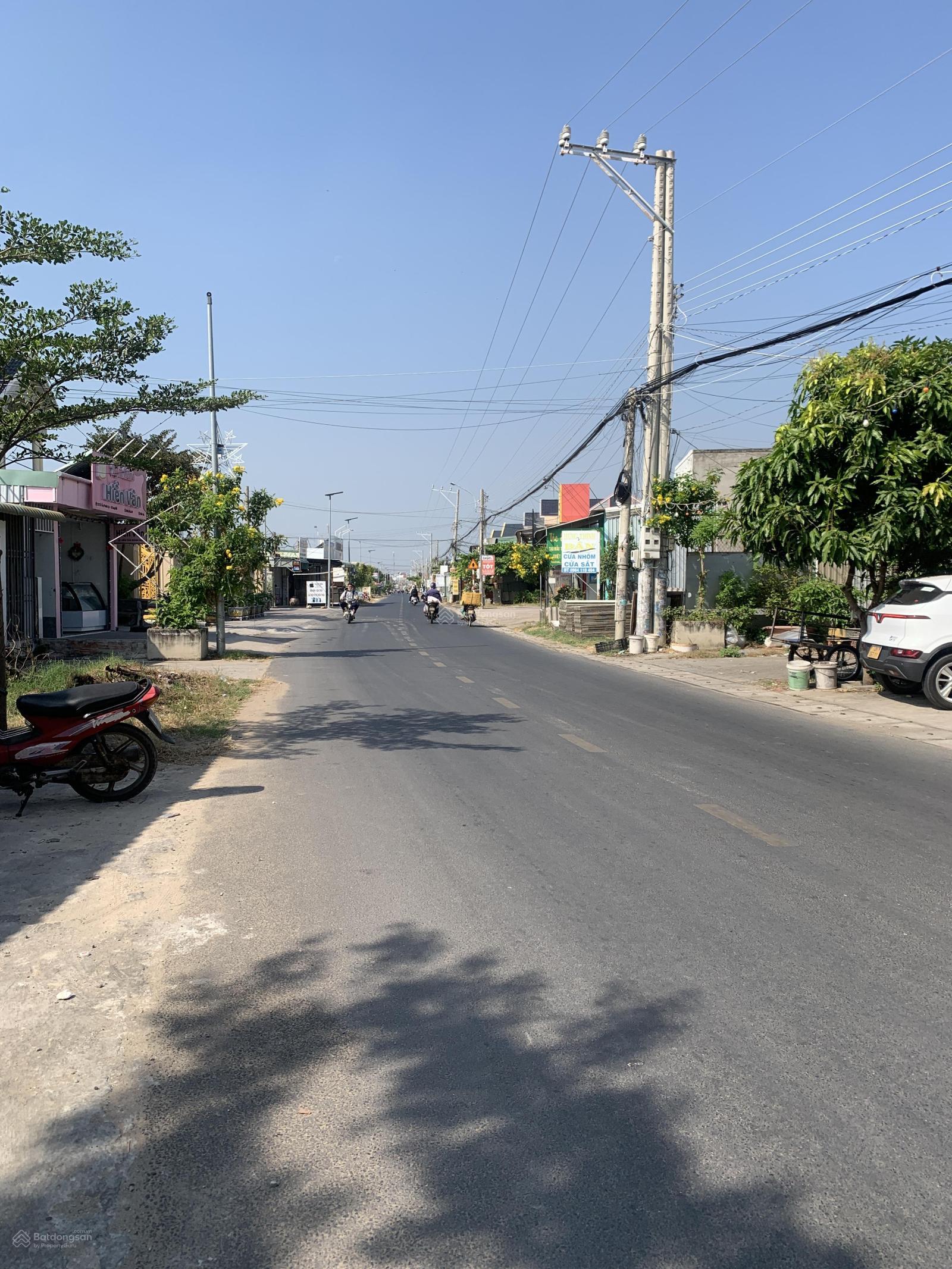 Bán nhà cấp 4 mặt tiền đường nhựa Thanh Xuân, xã Long Hải ngay khu trung tâm Bán nhà cấp 4 mặt tiền đường nhựa Thanh Xuân, xã Long Hải ngay khu trung tâm