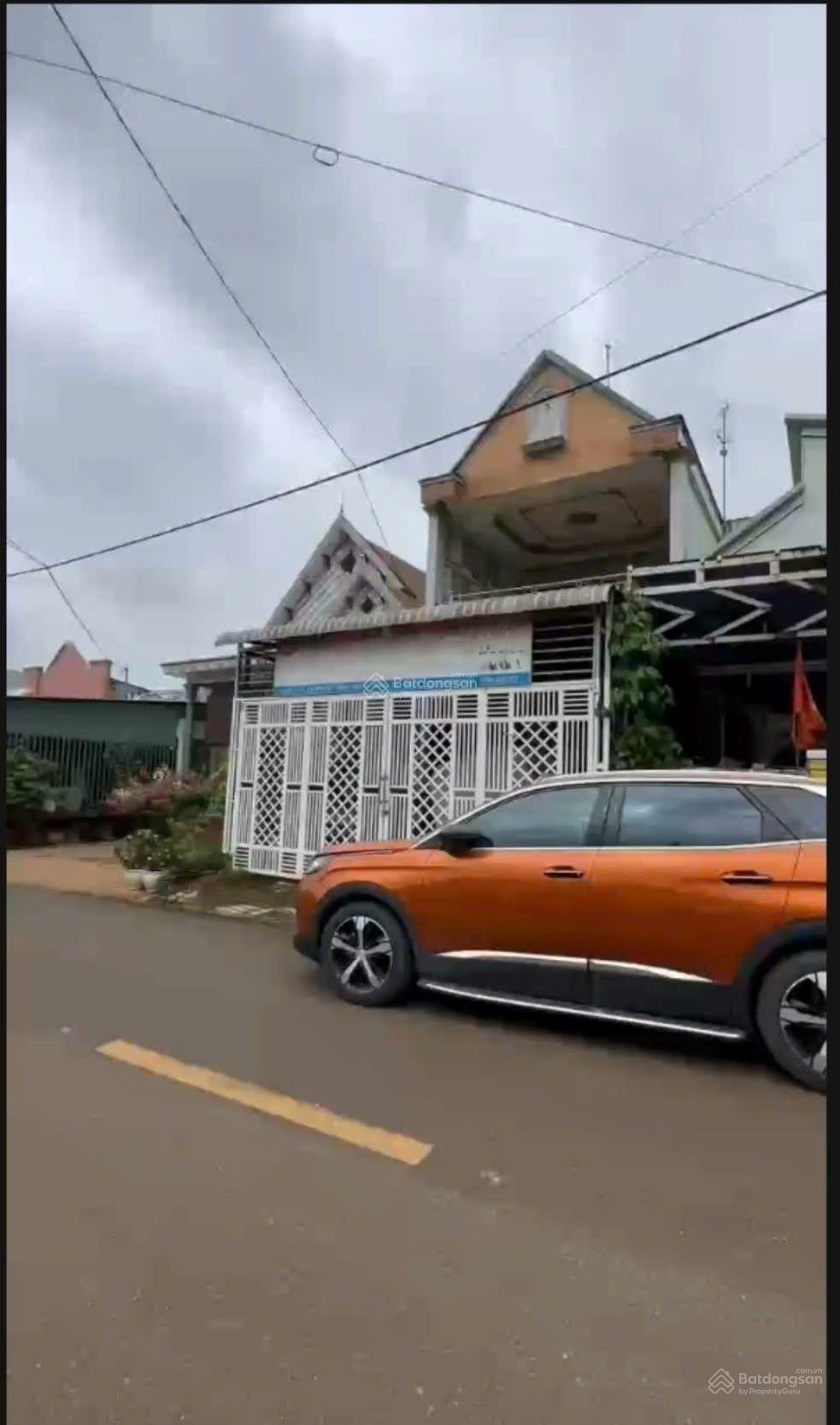 Bán nhà 1trệt 1lầu mặt tiền đường nhựa Cù bị Châu Đức, TP. HCM. Có thể cho thuê 6tr/tháng