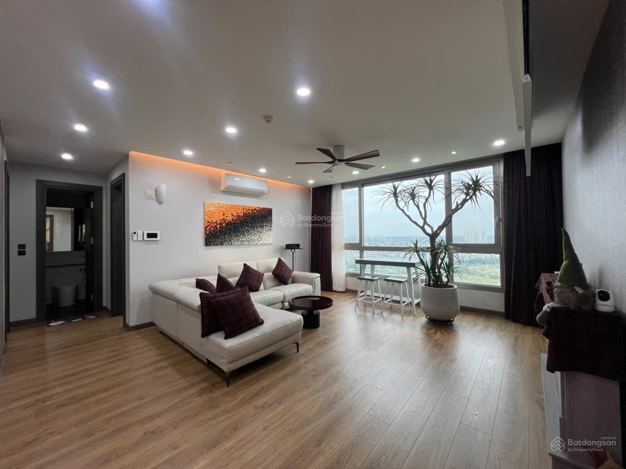 Siêu hiếm! Căn hộ 139m2 ban công Đông Nam view công viên toà CT5 CCCC Hyndai Hillstate Hà Đông