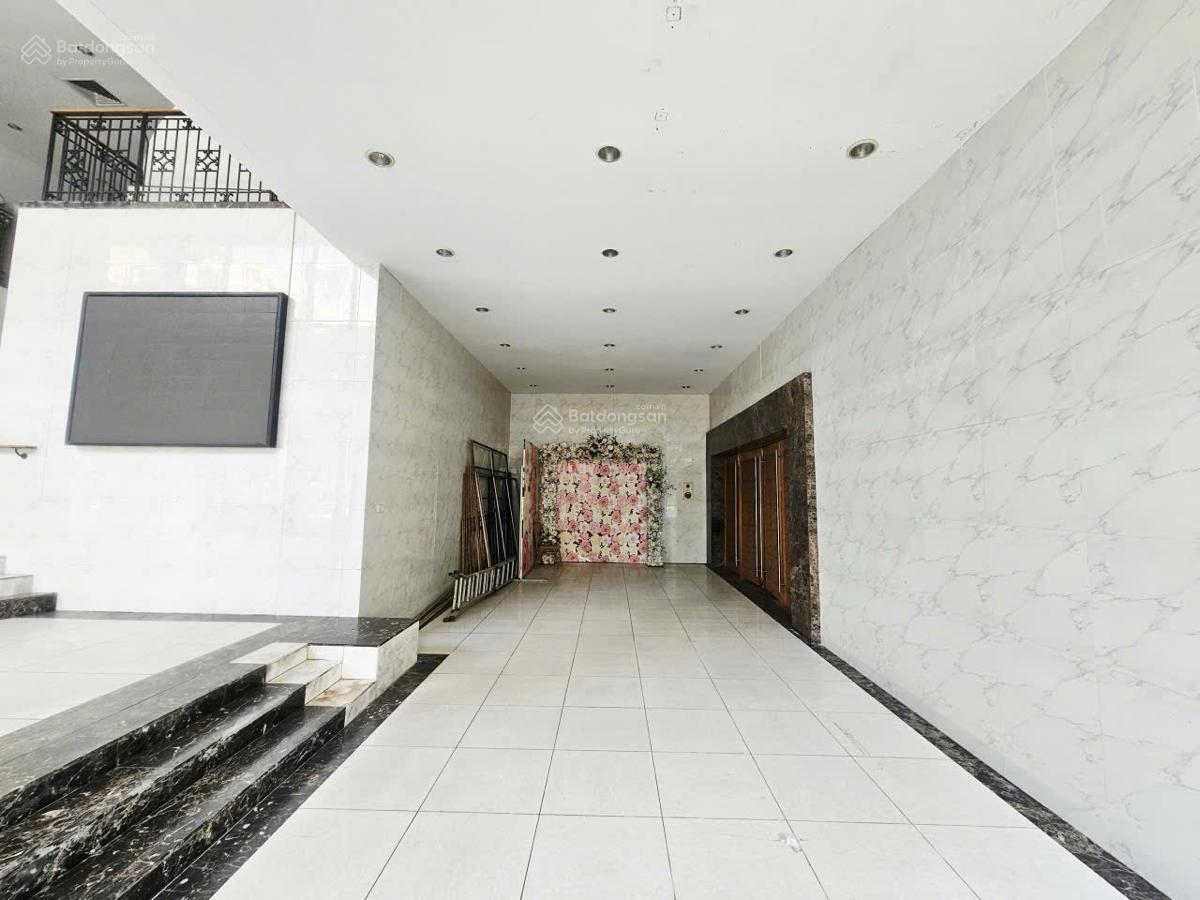 Siêu phẩm đấu giá Lê Đức Thọ lô góc hàm cá mập MT 61m 3 thoáng vĩnh viễn - 1520m2 giá 510 tỷ Siêu phẩm đấu giá Lê Đức Thọ lô góc hàm cá mập MT 61m 3 thoáng vĩnh viễn - 1520m2 giá 510 tỷ