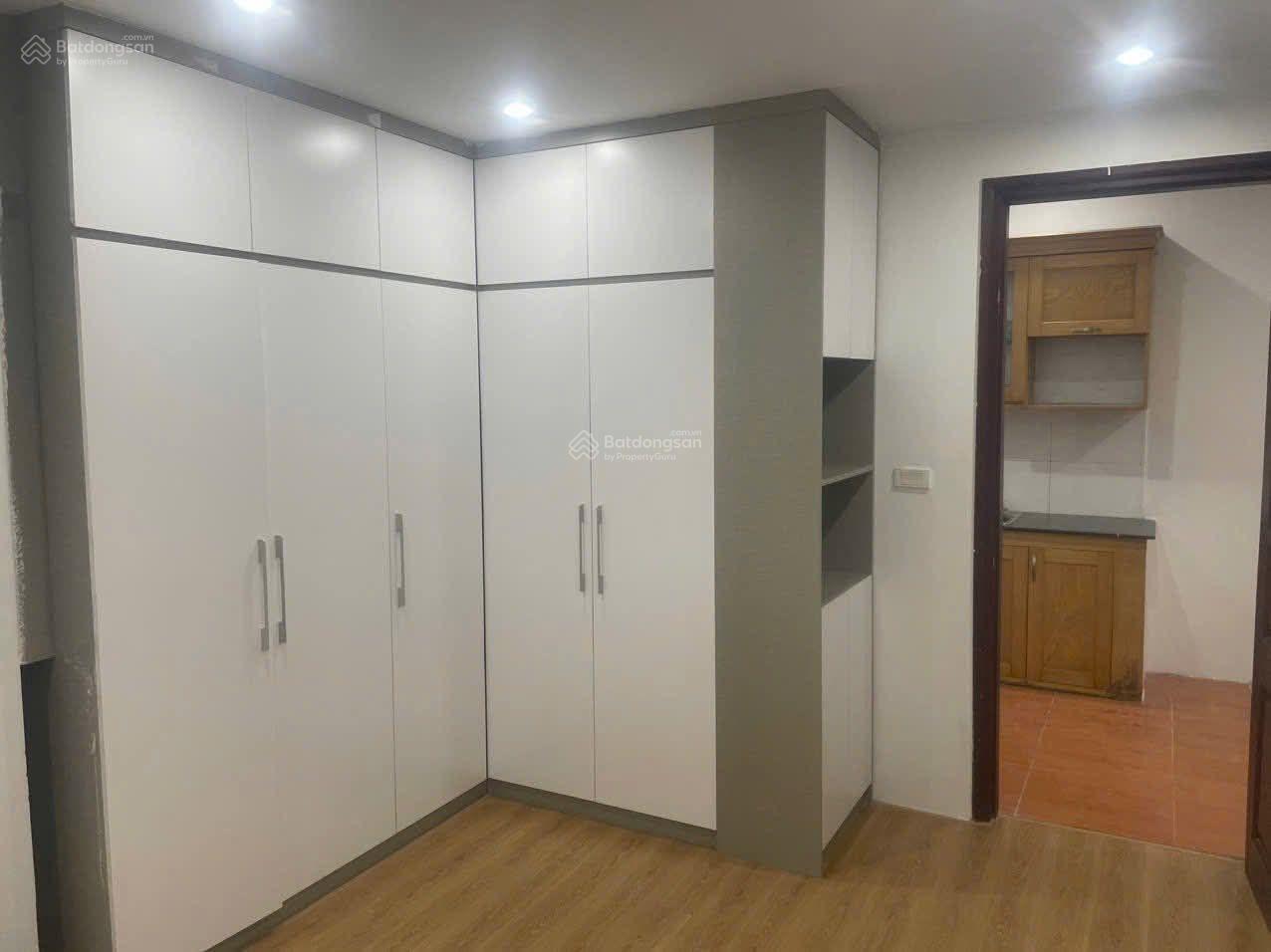 Bà chị em cần tiền muốn bán căn chung cư Sông Nhuệ Xa La, Hà Đông DT 75,6m2 căn 2ngủ sổ đỏ trao tay