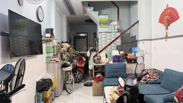 Cần bán gấp nhà CMT8 4 tầng mới sổ sẵn, đi nước ngoài bán gấp nhà 2 mặt tiền hẻm xe hơi
