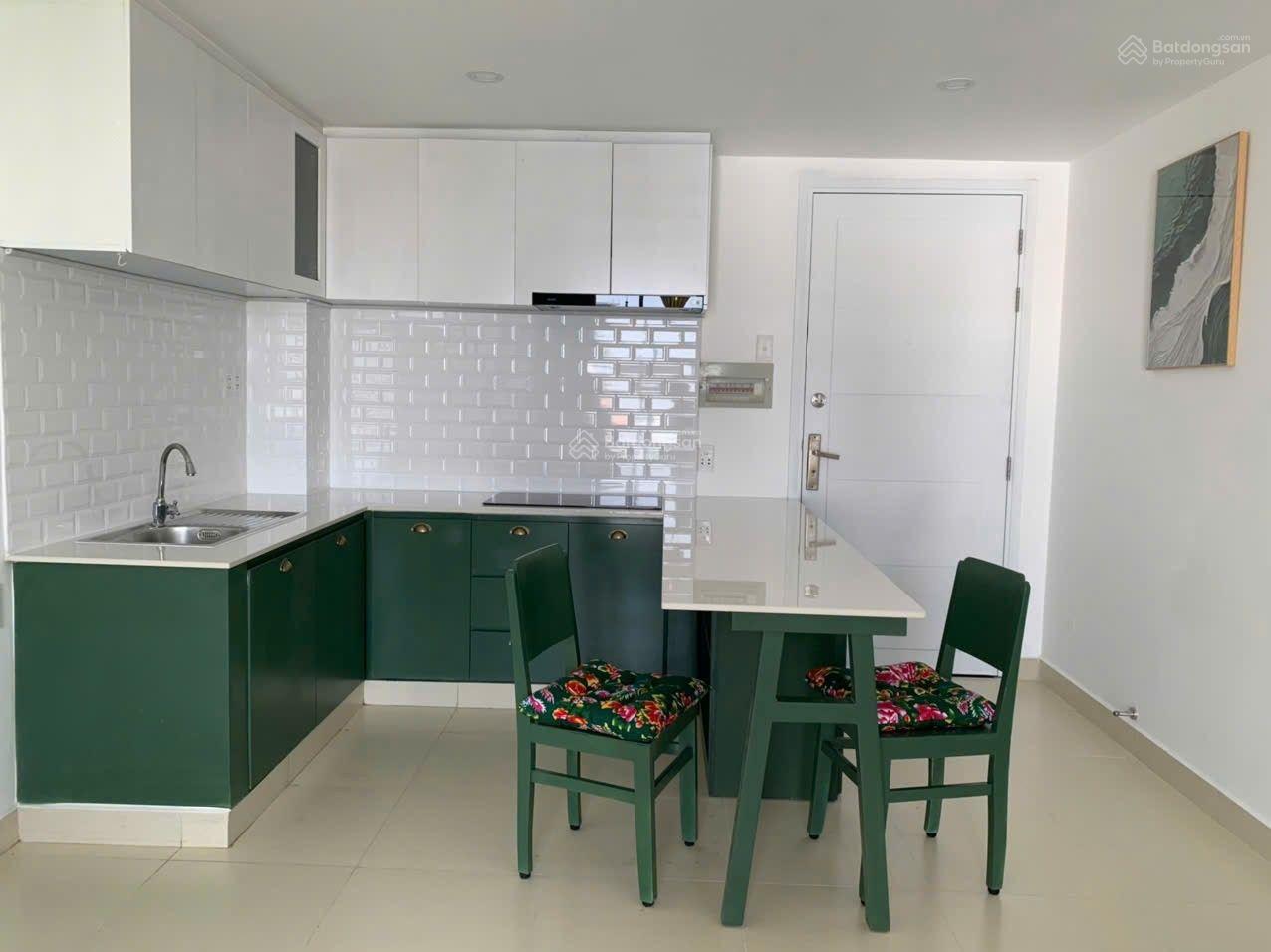 - Cho Thuê Căn Hộ Chung Cư Thủ Thiêm Sky.2PN.2WC. Giá.15tr/tháng. Nguyễn Văn Hưởng Thảo Điền.