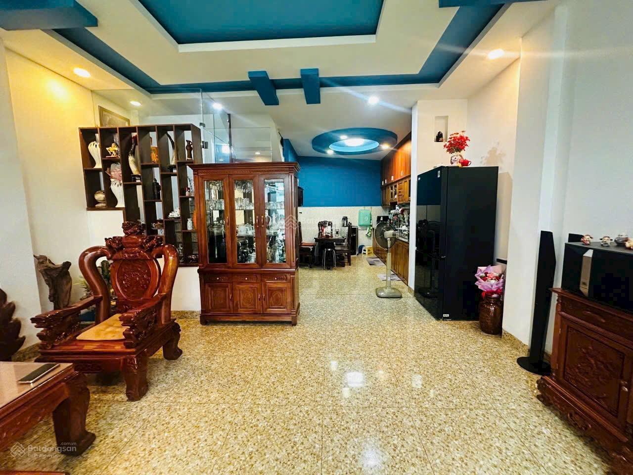 Bán nhà hẻm xe hơi phường Bình Trưng Tây. Diện tích 50.1m2 1 trệt 2 lầu giá 7.4tỷ còn TL 0915 698 ***