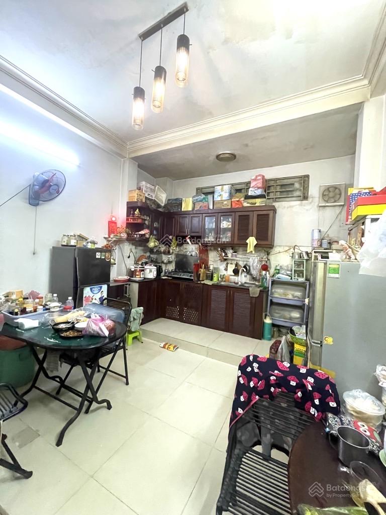 XE HƠI TRÁNH NHAU-60M2-3 TẦNG BTCT-4PN-SỔ A4-GẦN PHẠM VĂN CHIÊU GV-CHỈ 7TỶ9 TL XE HƠI TRÁNH NHAU-60M2-3 TẦNG BTCT-4PN-SỔ A4-GẦN PHẠM VĂN CHIÊU GV-CHỈ 7TỶ9 TL