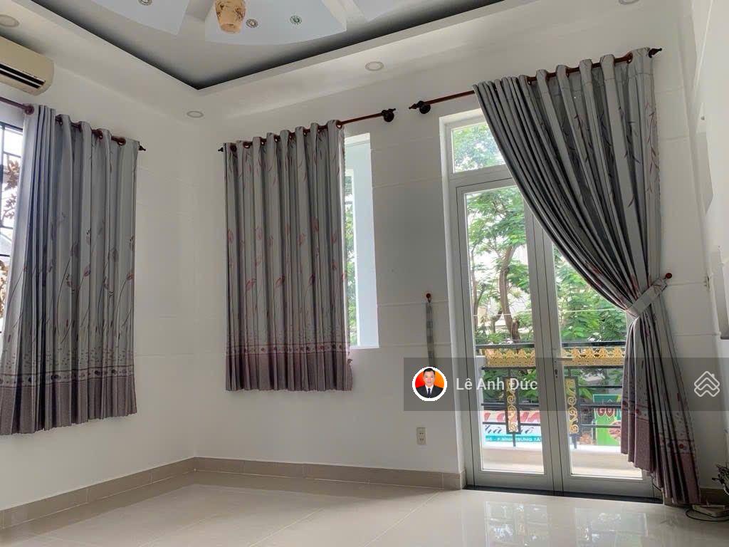 Nhà 2 mặt tiền đường 8m - kinh doanh đa ngành - Bình Trưng Tây, Quận 2 - 95.5 m2 - 4 tầng