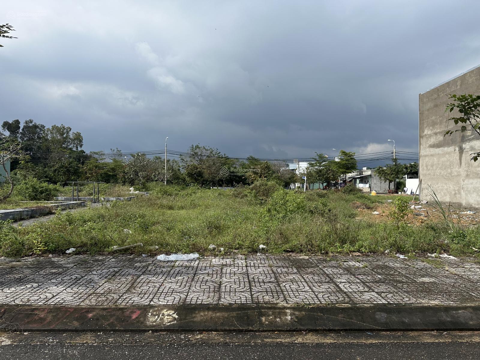 Bán đất tại Lakeside Palace, 3,9 tỷ, 100m2, Chính chủ giá cực chất