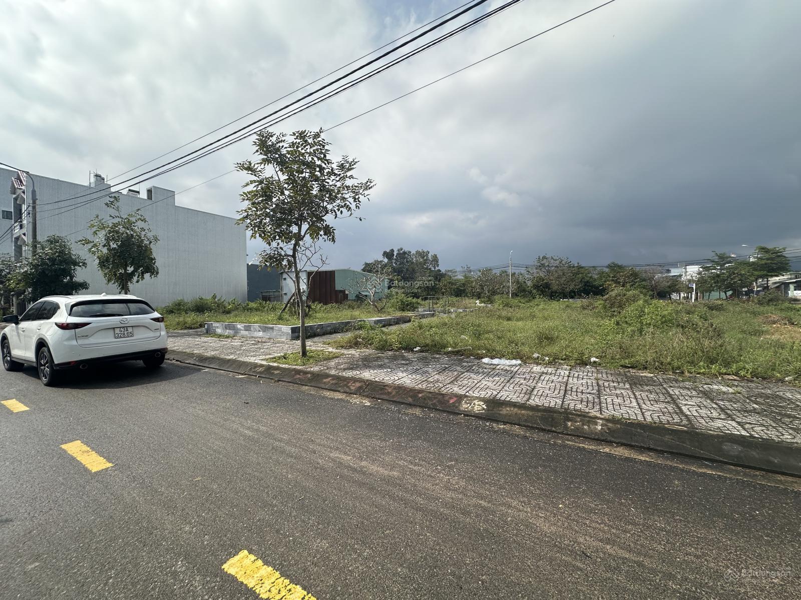 Bán đất tại Lakeside Palace, 3,9 tỷ, 100m2, Chính chủ giá cực chất