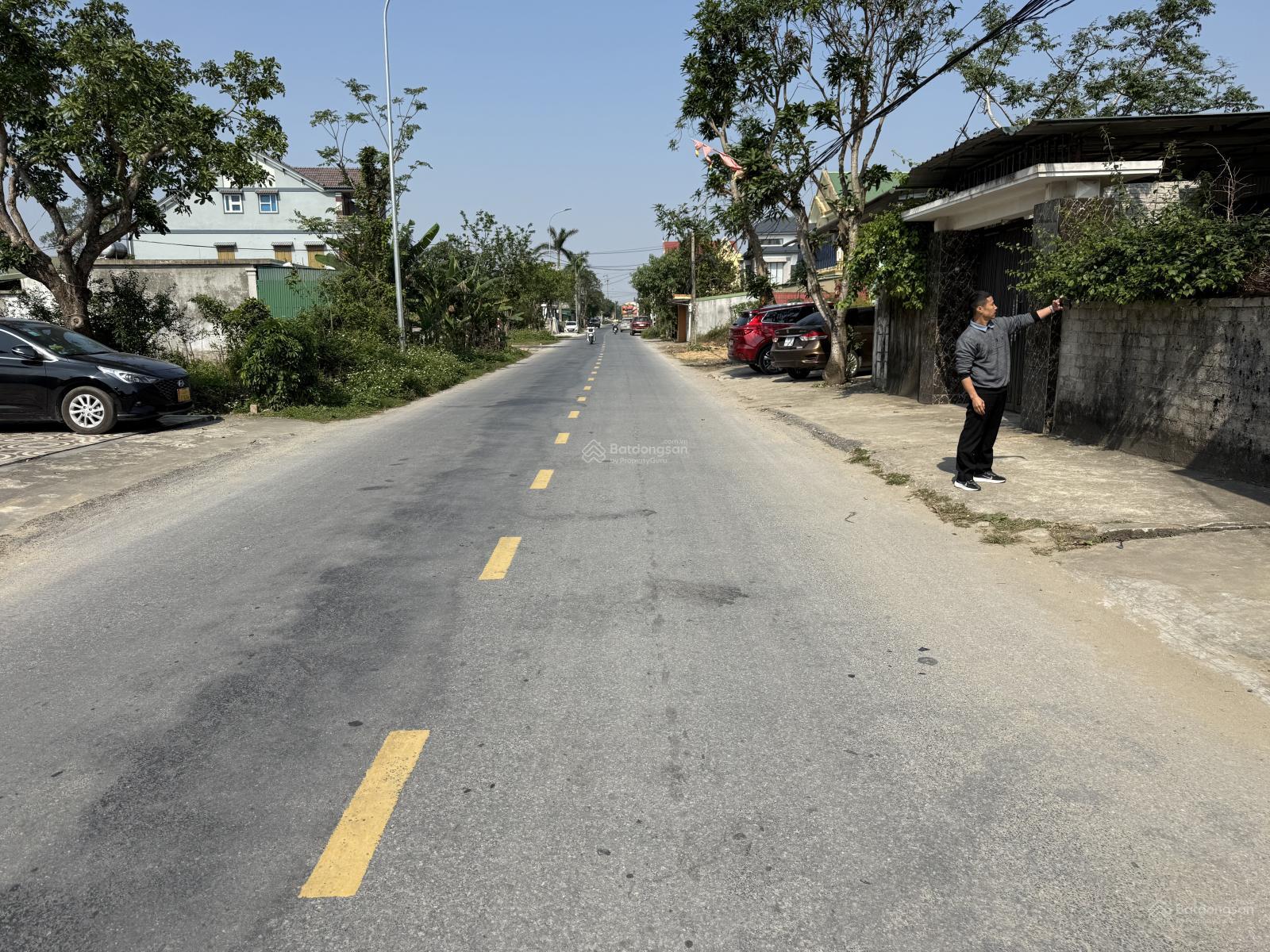 Bán đất kinh doanh đường 24m Nghi Phong giá 24,5 tr/m2 Bán đất kinh doanh đường 24m Nghi Phong giá 24,5 tr/m2