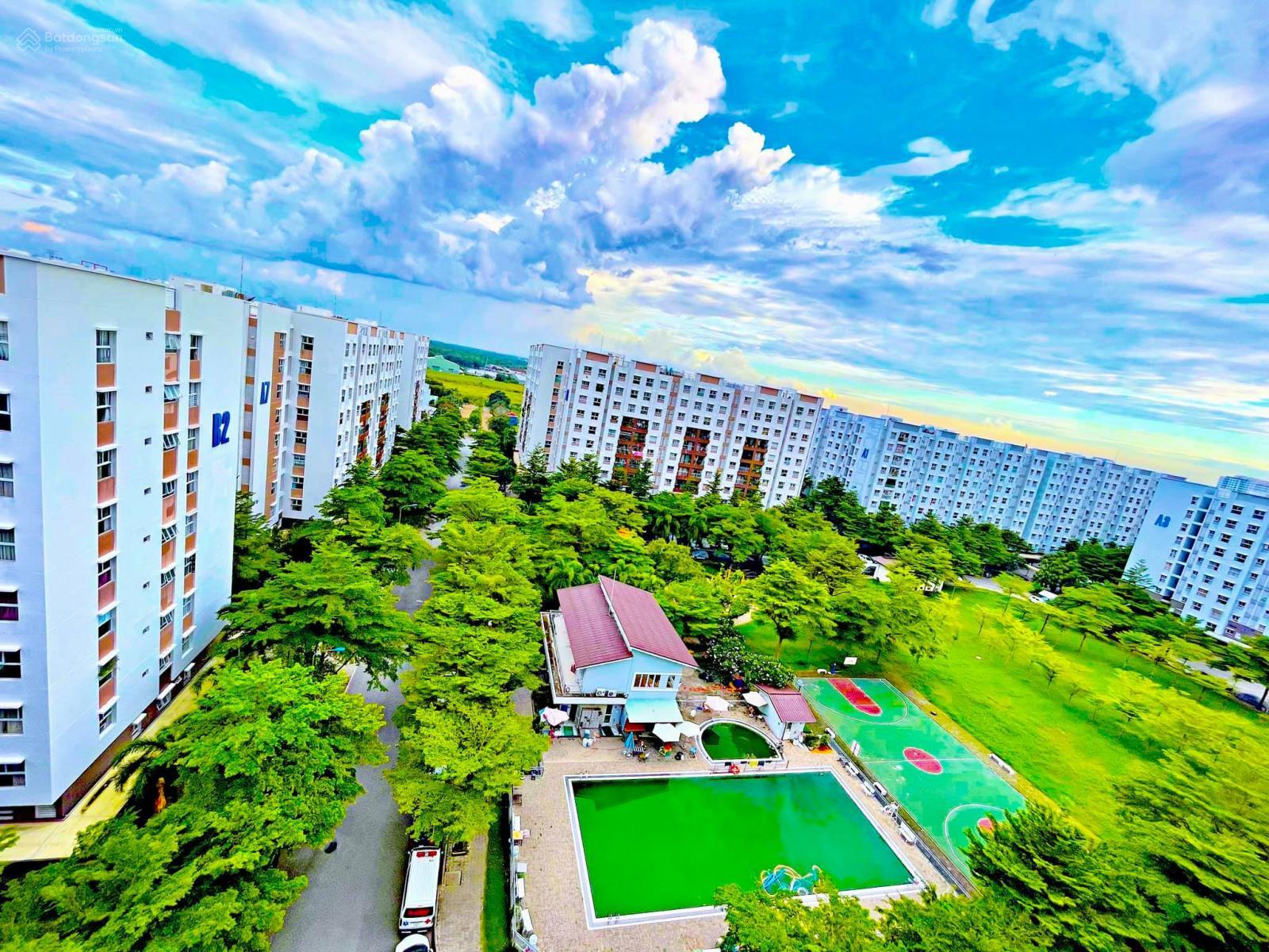 Bán căn hộ Ehome 3, 2PN 2WC, diện tích 64m2, căn góc có ban công Bán căn hộ Ehome 3, 2PN 2WC, diện tích 64m2, căn góc có ban công