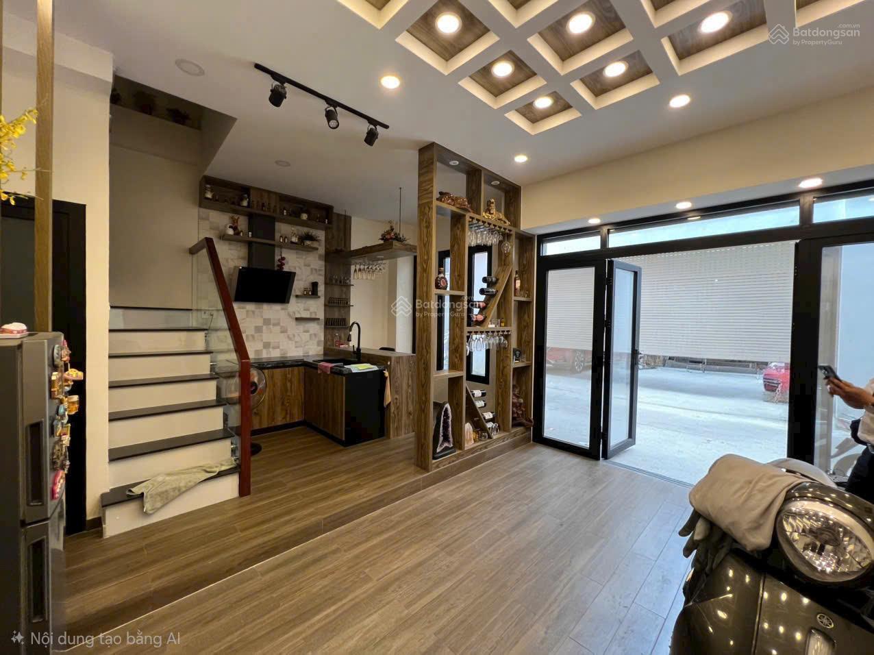 BÁN NHÀ TÔ HIẾN THÀNH 8.9 tỷ HXH, 4 LẦU, NHÀ MỚI.