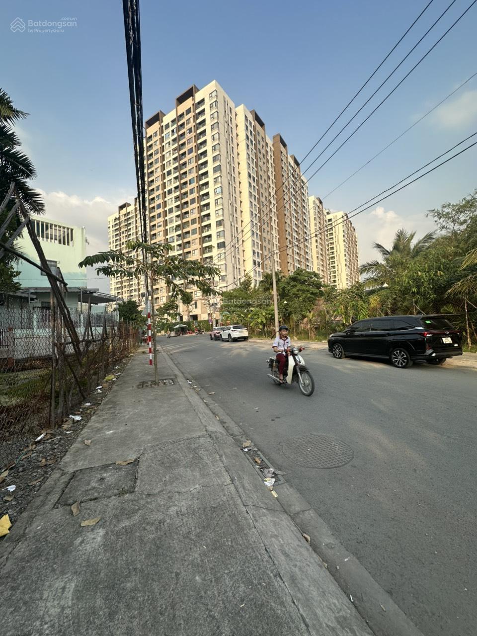 MT kinh doanh Lê Tấn Bê, An Lạc, Bình Tân 25 x 80. Tổng 1900 m2 thổ cư 500, giá 138 tỷ nhé