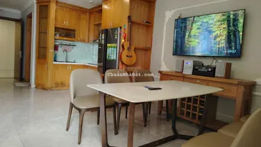 Cho thuê căn hộ 2PN; 2WC; 17tr/tháng; Full nội thất; gần thang máy, hồ bơi, GYM, thư viện...