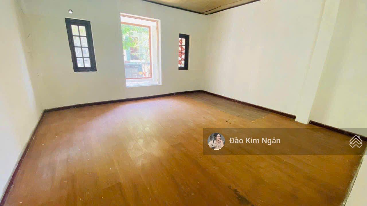 [Hoà Cường - Hải Châu] 8 tỷ - Nhà 2 tầng MT gần Xô Viết Nghệ Tĩnh- Ngay ĐH lớn - DT đất: 80m2.