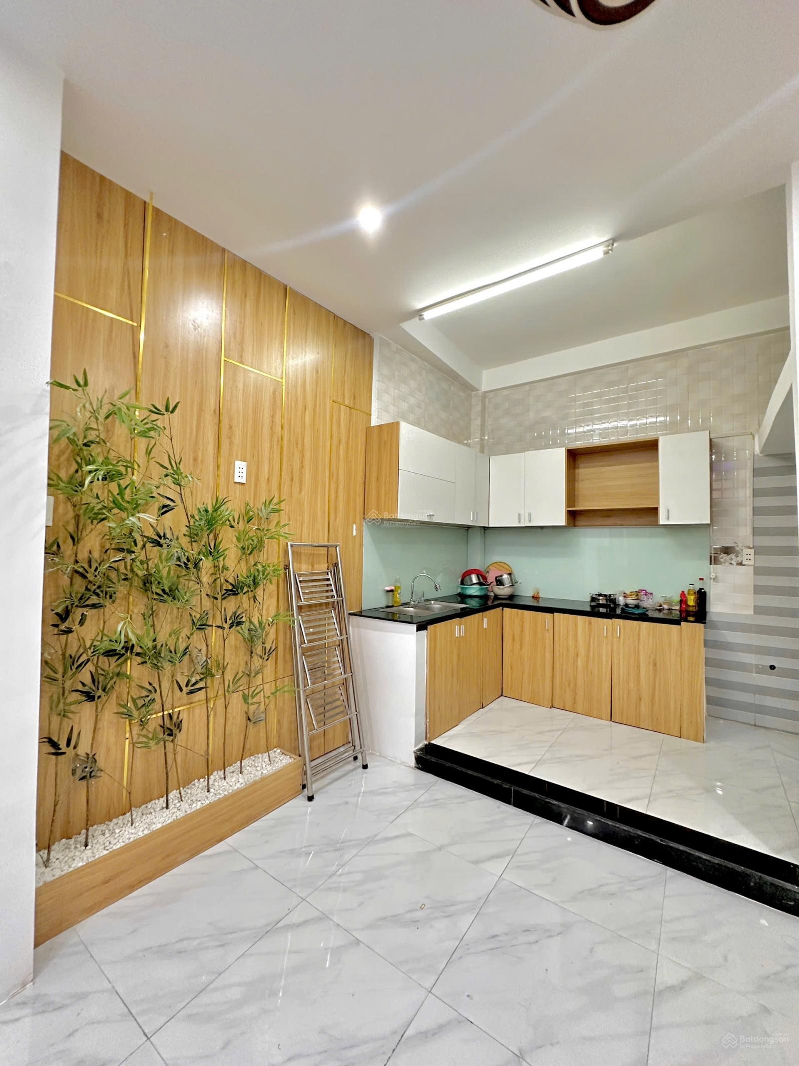 Chính chủ bán gấp nhà gần cầu rồng 46mx2 tầng đẹp, thoáng, ở luôn. 3,7 tỷ p Hoàng Diệu- Đà nẵng