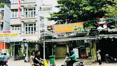 Siêu phẩm nhà 2 mặt tiền kinh doanh - MT Vĩnh Khánh mặt tiền sau hẻm xe tải