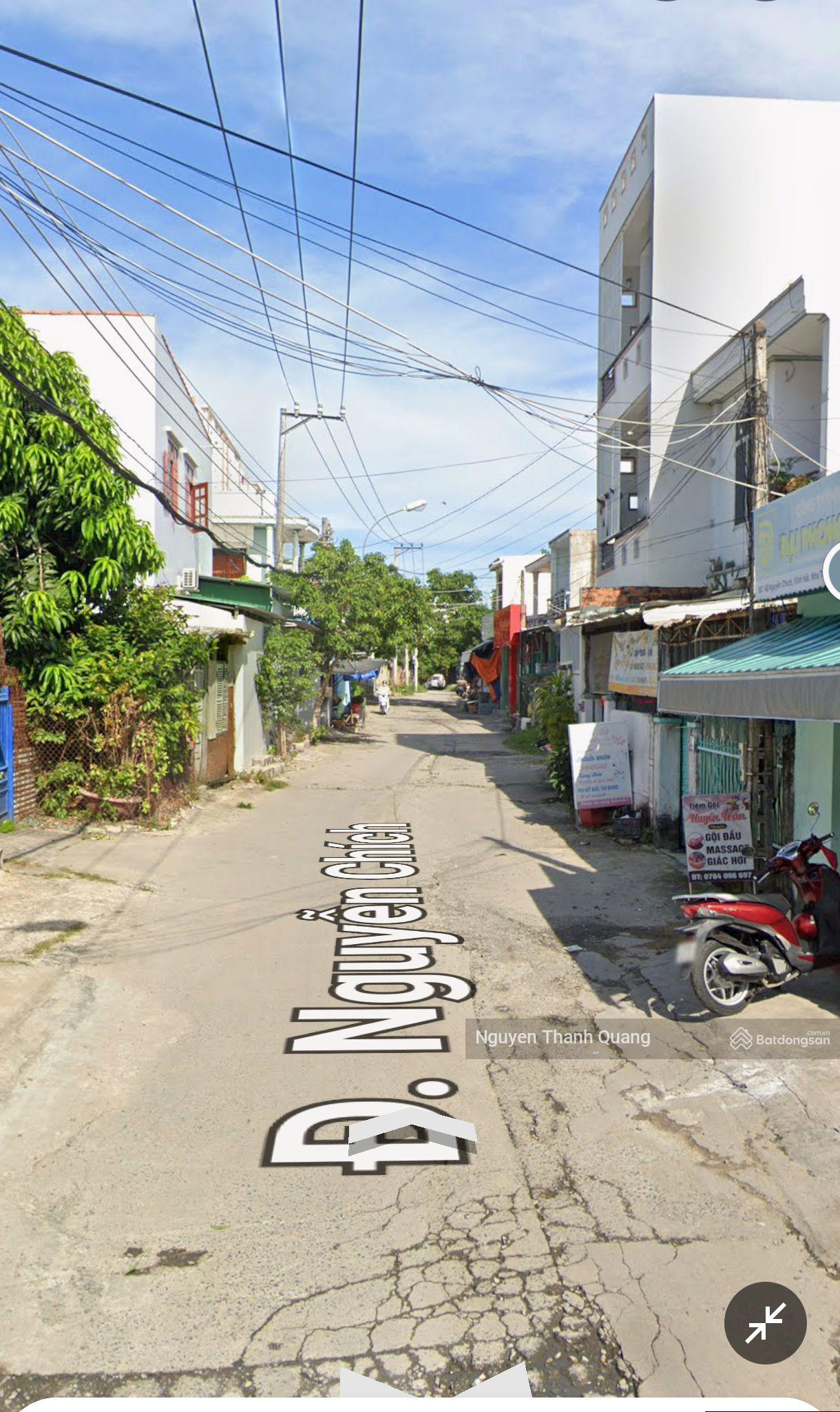 Nhà ngay bãi tắm Bắc Nha Trang 4,1 tỷ - 84m2 ô tô đậu trong nhà